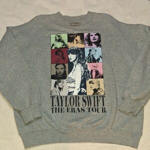 Taylor Swift The Eras Tour Gray Sweatshirt Sz M